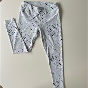 FABLETICS.  WORK-OUT LEGGINGS.  SIZE XS